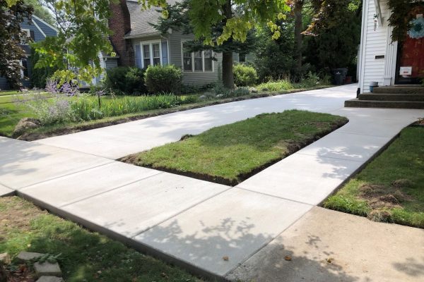 A concrete sidewalk.